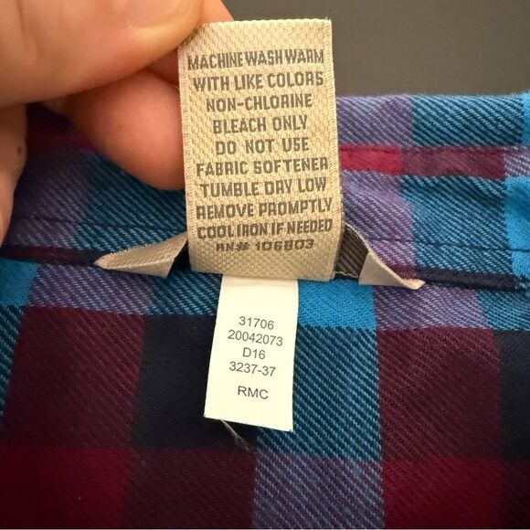 Duluth Trading Co Flannel Shirt Womens Sz XL Red Blue Plaid Button Up Outdoor - Picture 10 of 12